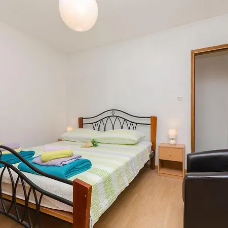 Appartement Vjeka *